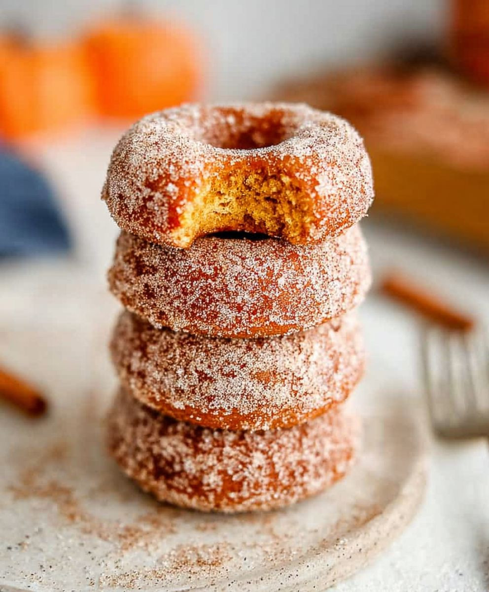 Pumpkin Spice Baked Donuts