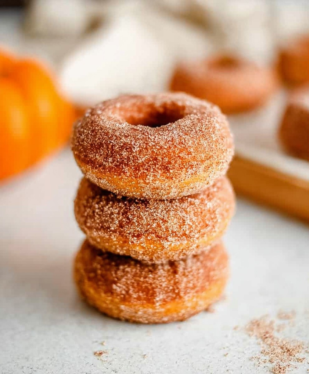 Pumpkin Spice Baked Donuts