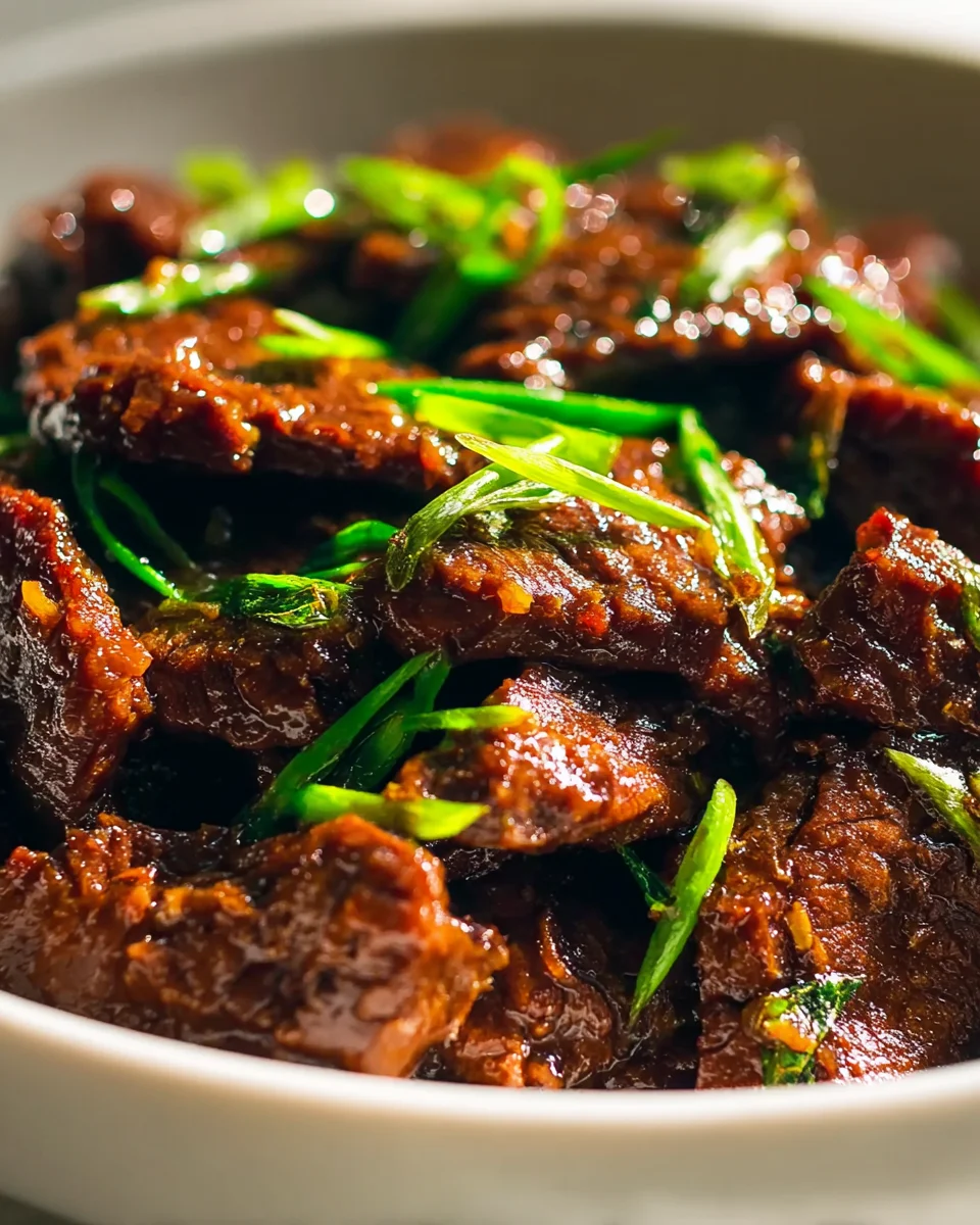 Mouthwatering Slow Cooker Mongolian Beef - Effortless Dinner!