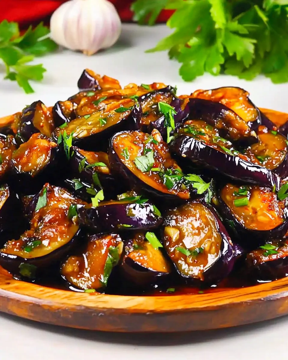 Aubergines poêlées à l’ail et au persil image 2