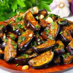 Aubergines poêlées à l’ail et au persil