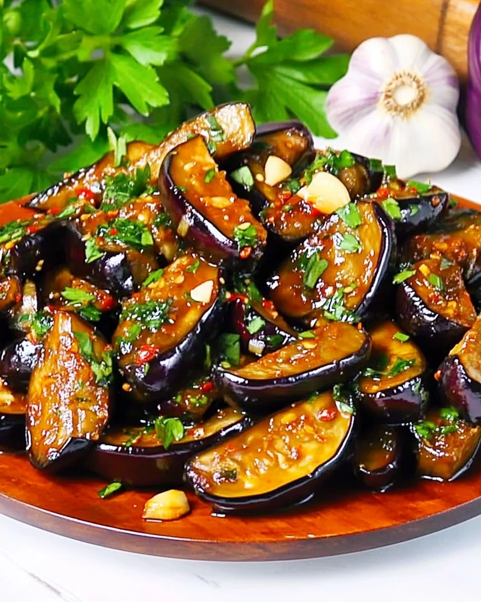 Aubergines poêlées à l’ail et au persil