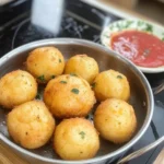Boulettes de pommes de terre croustillantes : une recette irrésistiblement croquante et délicieuse