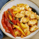 Poêlée de Poulet aux Poivrons : Simple, Saine et Savoureuse