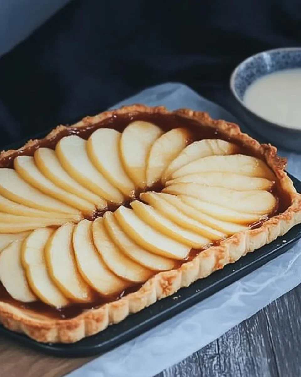 Tarte aux pommes feuilletée : croustillante, fondante et facile image 2