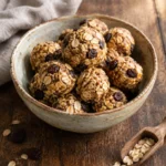 Boules d’Énergie aux Flocons d’Avoine et Raisins Secs – Saines et Sans Cuisson