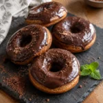 Donuts Sans Gluten au Glaçage au Chocolat — Moelleux et Gourmands