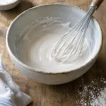 Glaçage Simple au Sucre Glace — Seulement 2 Ingrédients