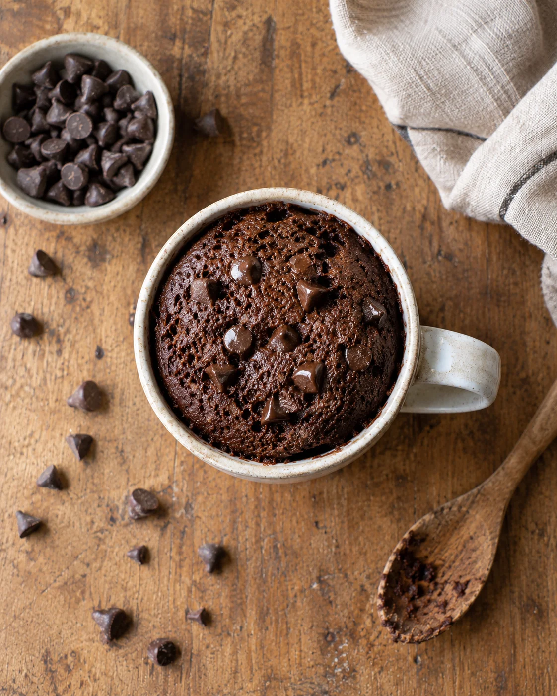 Mug Cake au Micro-Ondes en 2 Minutes — Le Dessert Express pour Une Personne image 2